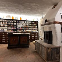 Schau-Apotheke im Hildegard von Bingen Haus, Wr. Neustadt